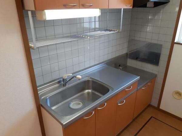 甲斐市中下条のアパート