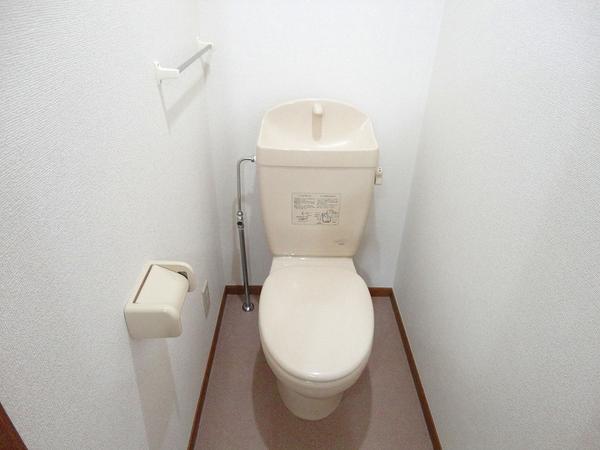 中巨摩郡昭和町清水新居のアパート