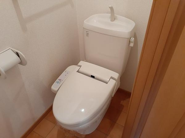 甲府市池田１丁目のアパート