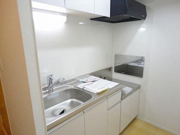 甲府市中村町のアパート