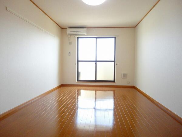 甲斐市西八幡のマンション