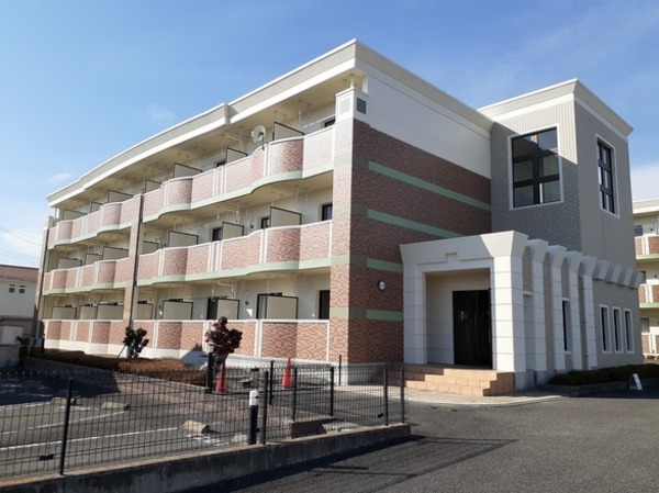 甲斐市西八幡のマンション