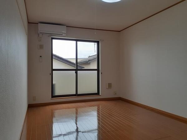 甲斐市西八幡のマンション
