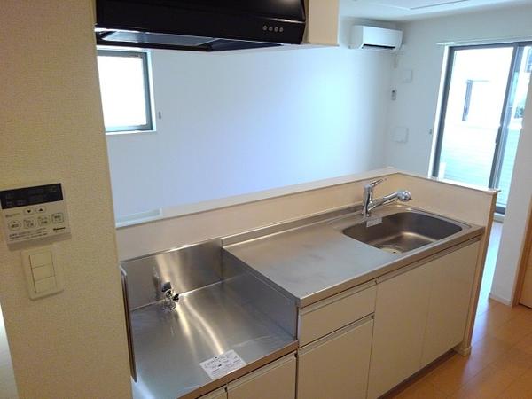 甲府市朝気３丁目のアパート