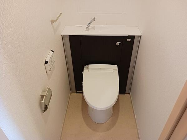 中巨摩郡昭和町河西のマンション
