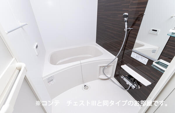 甲府市青葉町のアパート