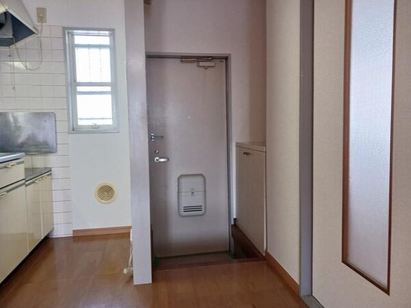 中巨摩郡昭和町紙漉阿原のアパート