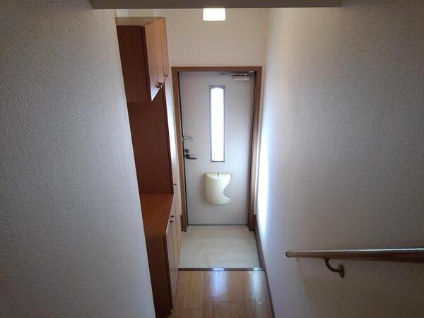 甲府市国母１丁目のアパート