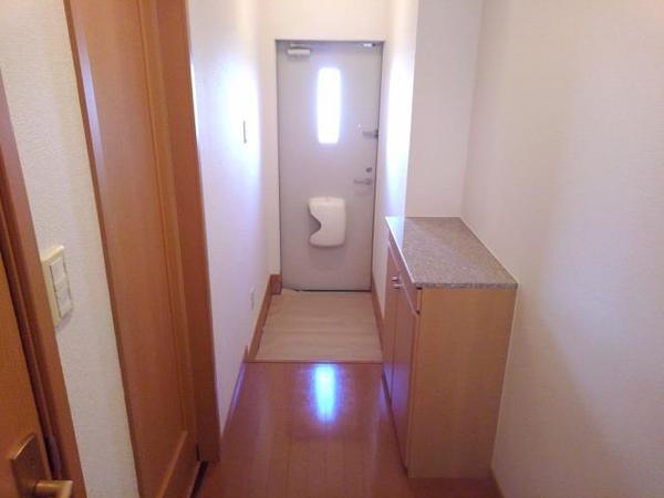 甲府市大里町のアパート