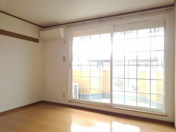 甲府市青葉町のアパート