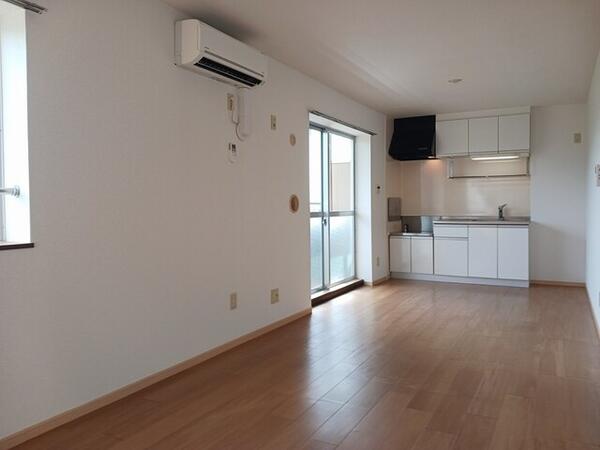 笛吹市石和町下平井のマンション