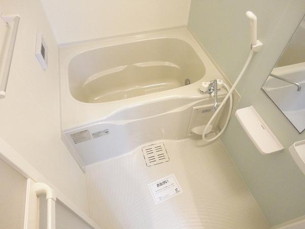 中巨摩郡昭和町河西のアパート