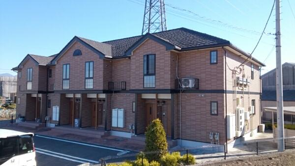 韮崎市藤井町北下條のアパート