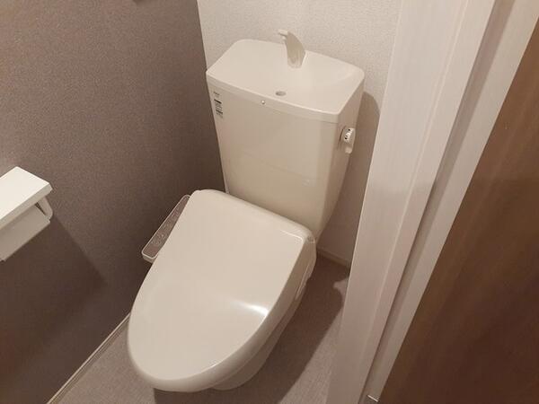 甲府市屋形３丁目のアパート