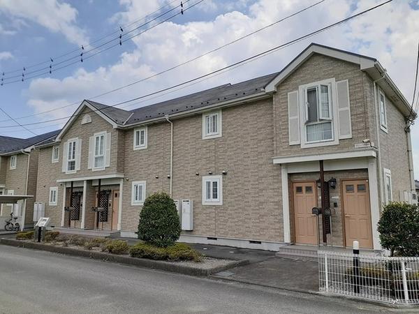 南アルプス市荊沢のアパート