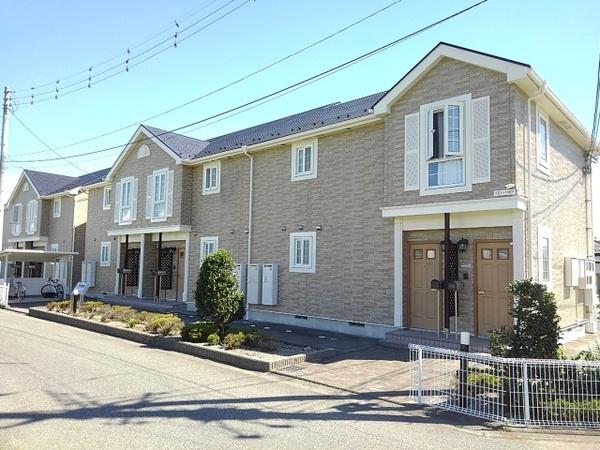 南アルプス市荊沢のアパート