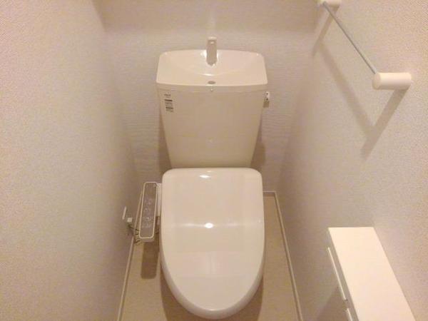 西八代郡市川三郷町高田のアパート