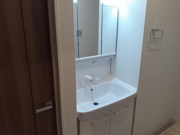 南アルプス市小笠原のアパート