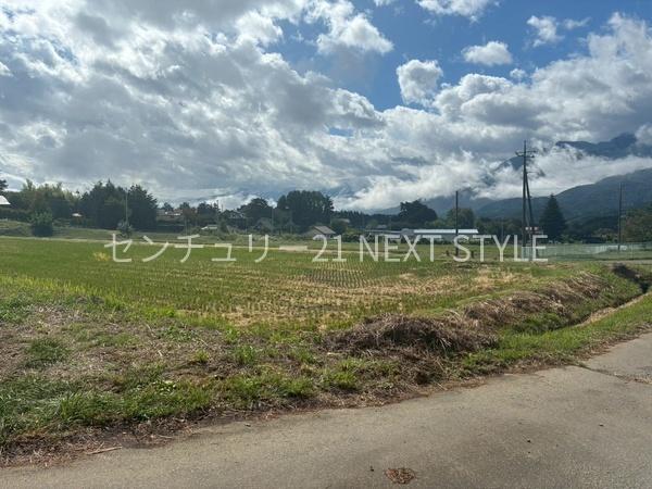 北杜市小淵沢町の店舗（一戸建）