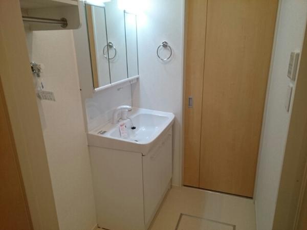 甲府市上今井町のアパート