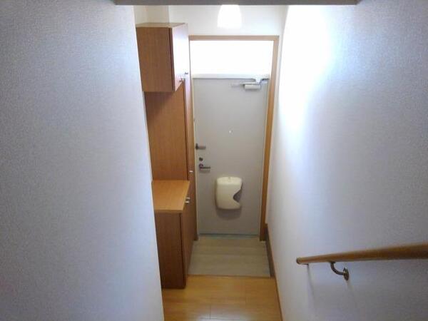 中巨摩郡昭和町西条のアパート