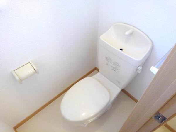 中巨摩郡昭和町西条のアパート