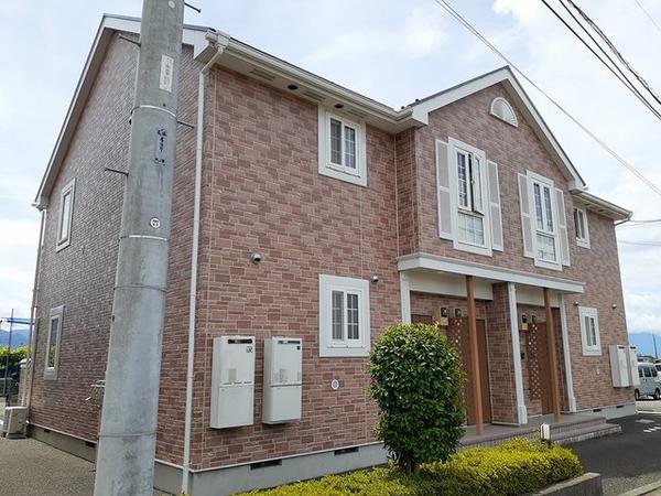 笛吹市石和町中川のアパート