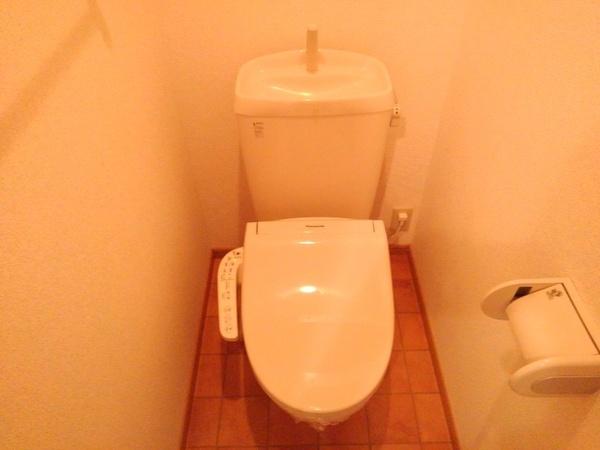 甲府市国母８丁目のアパート