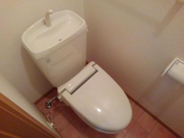 甲府市大津町のアパート