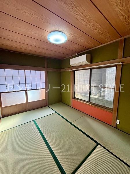 甲府市里吉１丁目の貸家