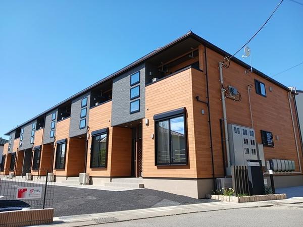 甲斐市名取のアパート