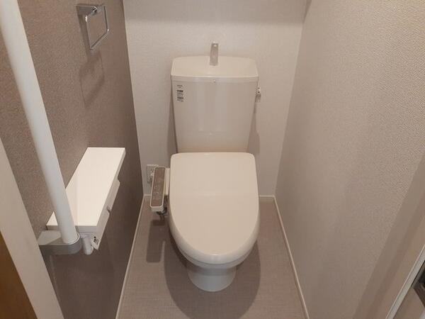 甲府市古府中町のアパート