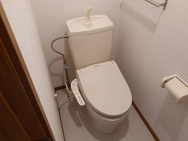 甲府市国母８丁目のアパート