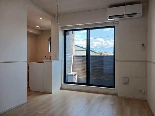 甲府市国母８丁目のアパート
