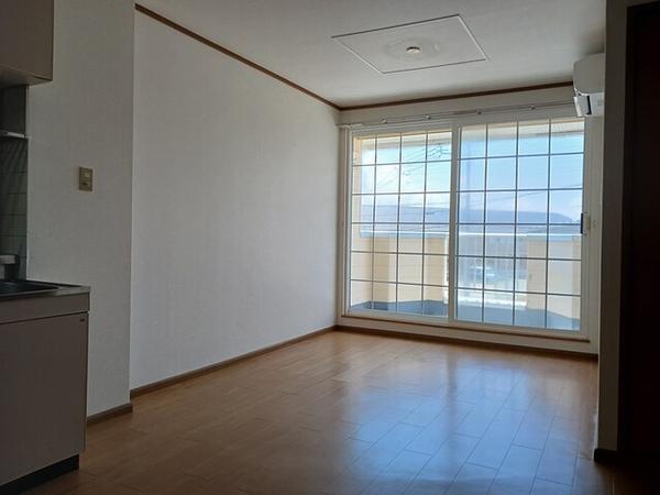 甲斐市富竹新田のアパート