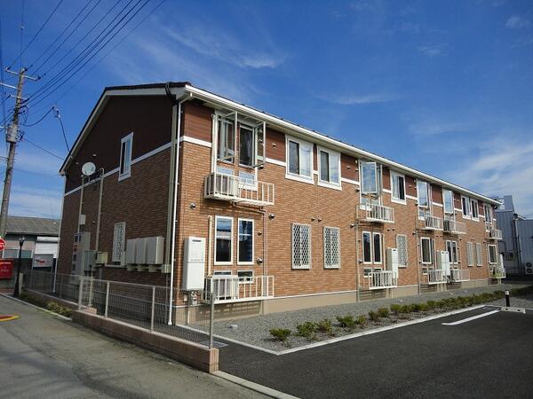 南アルプス市古市場のアパート