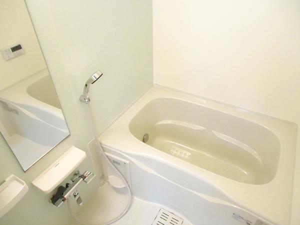 甲府市朝気１丁目のアパート
