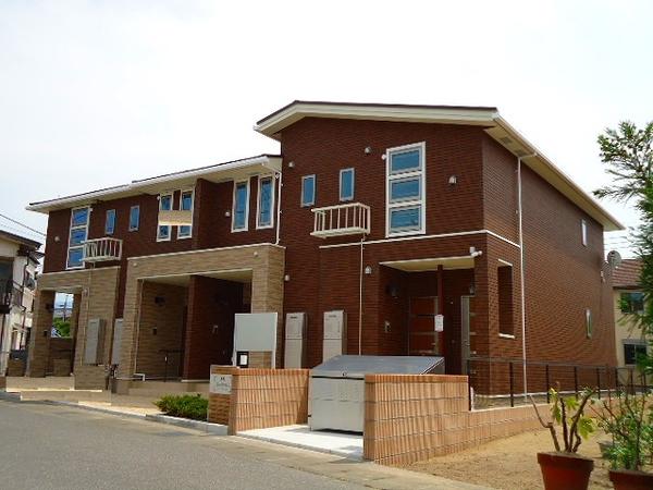 中巨摩郡昭和町清水新居のアパート