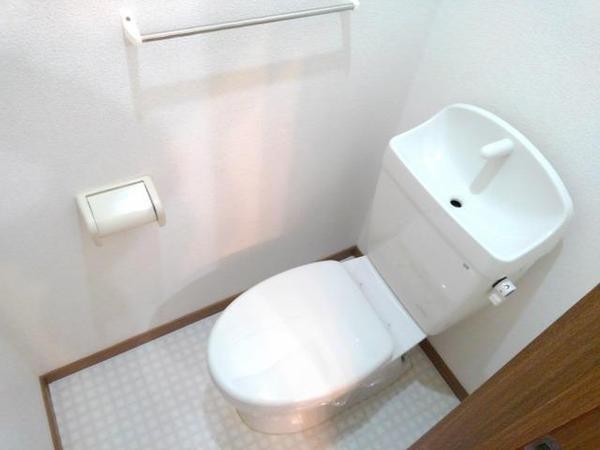 甲府市新田町のアパート