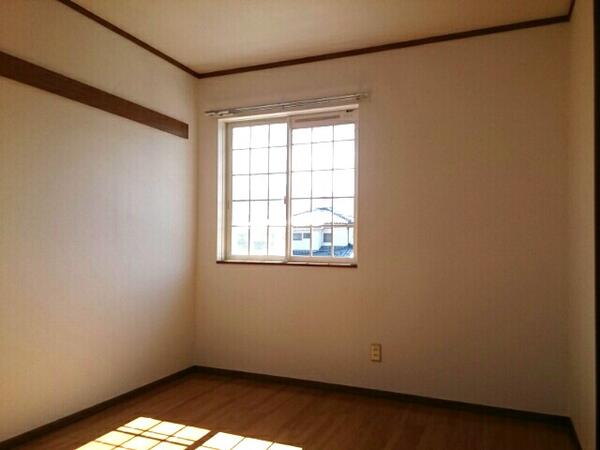 南アルプス市藤田のアパート