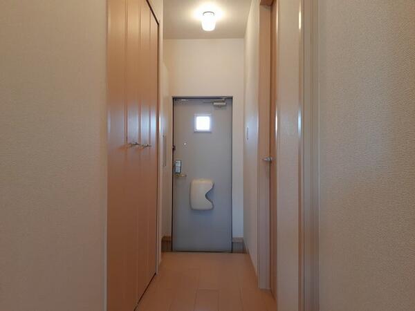 南アルプス市西野のアパート