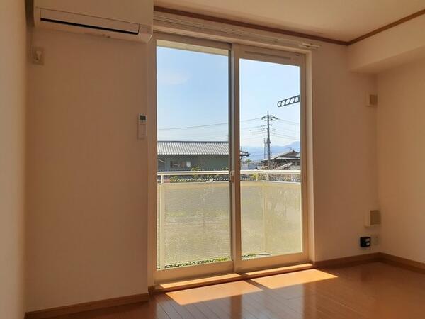 甲府市大里町のアパート