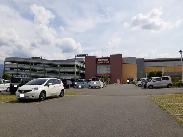 笛吹市石和町四日市場のアパート