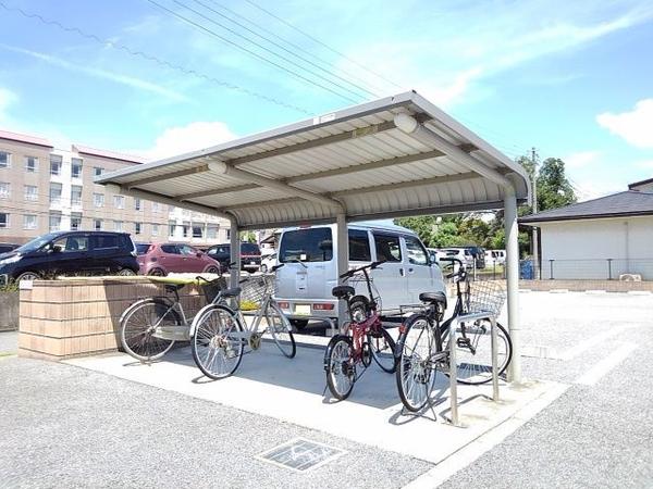 笛吹市石和町四日市場のアパート