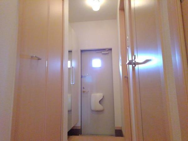 中巨摩郡昭和町河西のアパート(その他)