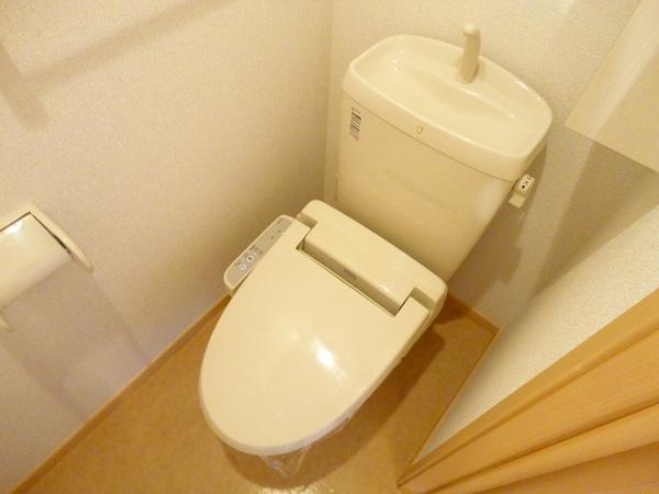 笛吹市石和町市部のアパート