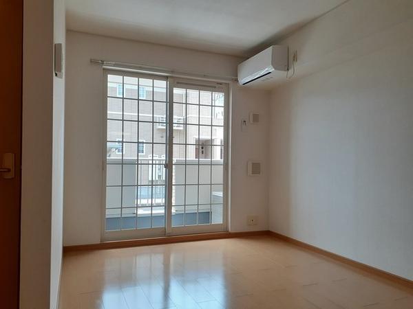 笛吹市石和町河内のアパート