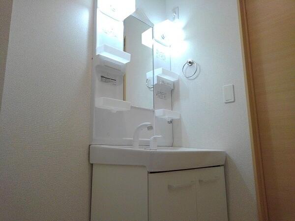 甲府市古上条町のアパート