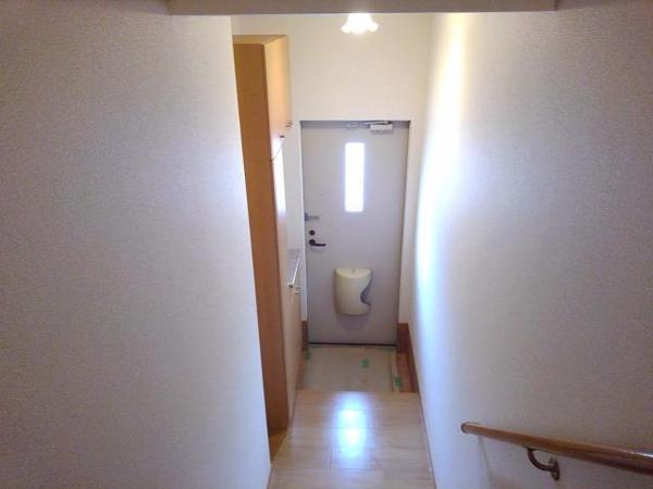 甲府市西下条町のアパート