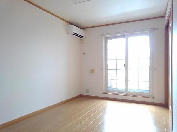 甲府市西下条町のアパート